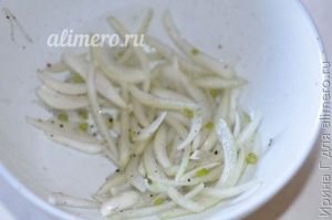 салат из помидоров и лука