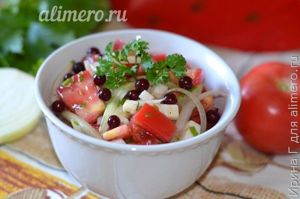 салат из помидоров и лука