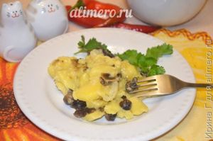 картошка с опятами на сковороде