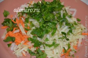 салат из моркови с яблоком и капустой