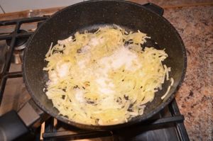 печень тушеная рецепт
