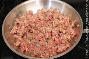 КАРТОФЕЛЬНА ЗАПЕКАНКА С МЯСНОЙ НАЧИНКОЙ КАРТОФЕЛЬНА ЗАПЕКАНКА С МЯСНОЙ НАЧИНКОЙ