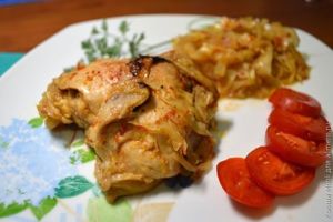 курица под капустой