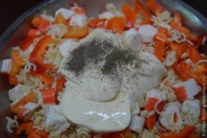 салат с крабовыми палочками