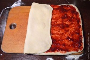 клубничные булочки