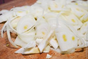 куриная печень с яблоками и медом