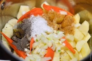 рыбный суп со сметаной и сыром