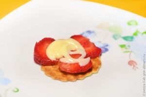 клубничный десерт