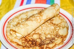 блины с фруктами