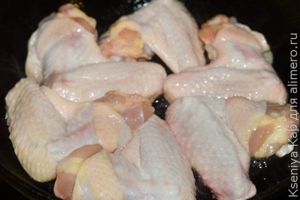 крылышки с гречкой