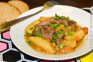 картофель с мясом в мультиварке