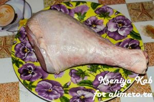 голень индейки в духовке