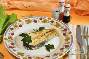Кета запеченная в духовке