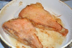 морской окунь жареный