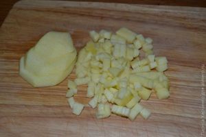 Куриные леденцы с фруктово-ореховой начинкой