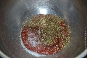 Мясо, запеченное в томатном соусе