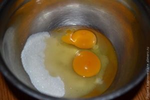 Брауни с вишней и творогом