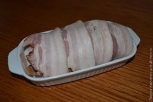 Куриный кармашек, запеченный в беконе