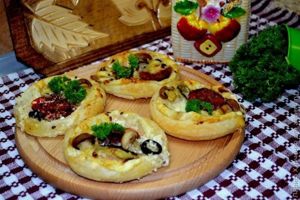 Мини-пиццы с творожной начинкой