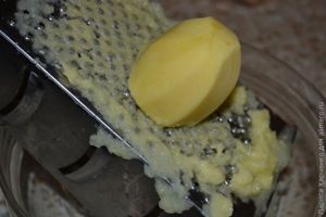 Бабушкины драники с вкусным соусом
