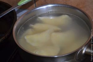 блюдо в горшочке