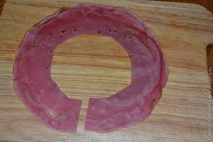 Розы из блинов