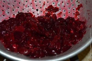 Розы из блинов