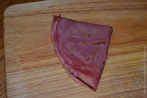 Розы из блинов
