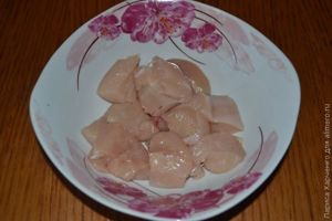 салат с клубникой