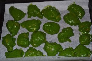 куриное филе в шпинатном кляре