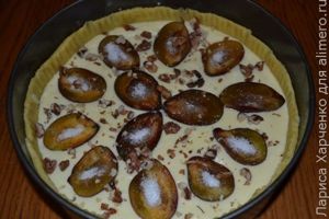 пирог со сливами