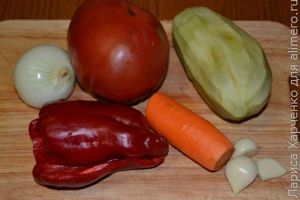 фрикадельки с соусом
