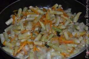 зеленый борщ