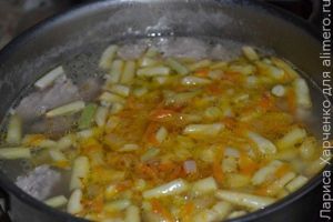 зеленый борщ