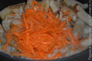 картошка с баклажанами и грибами