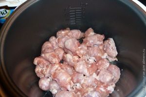купаты тушеные с овощами в мультиварке