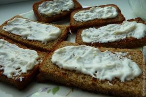 закуска со шпротами