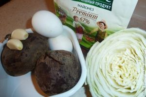 Салат из свеклы с пекинской капустой