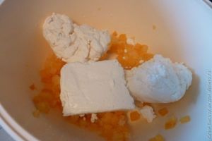 Творожники с тыквой и изюмом