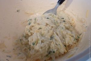 Капустные оладьи с сыром