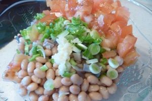 Салат из сельди с фасолью