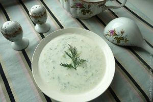 Салат из огурцов и кефира