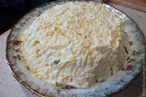 Печеночный слоеный салат