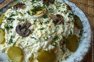 Печеночный слоеный салат