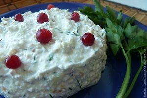 Закуска из творога с орехами