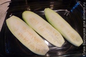 Рулетики с кабачком и курицей