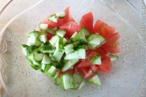Легкий салат с морепродуктами