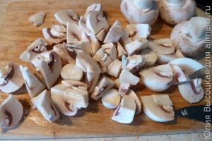 Паста с баклажанами и грибами
