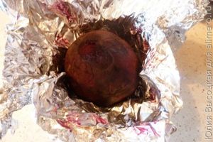Блинчики с начинкой из свеклы