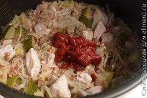 Свинина с овощами и гречкой